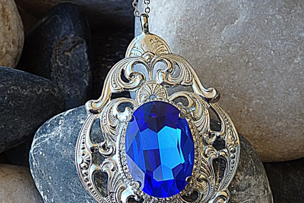 Blue royal necklace