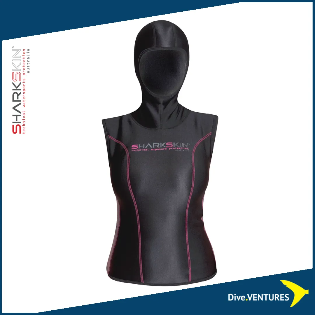 Sharkskin Chillproof Vest With Hood Female